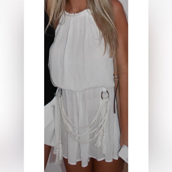 RARE Illa Illa White Braided Rope Linen High Neck Romper Size M - Picture 3 of 11